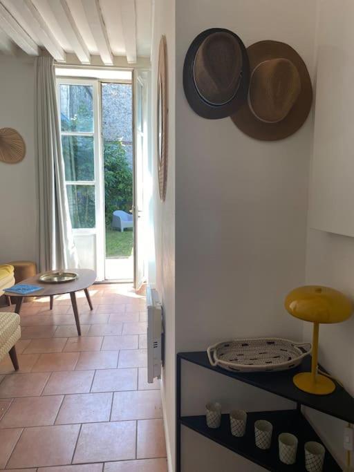 Loft/Jardin Et Parking : Le Petit Clos Bourdet オンフルール エクステリア 写真