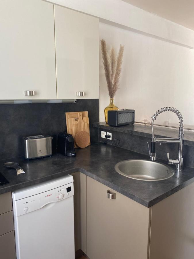 Loft/Jardin Et Parking : Le Petit Clos Bourdet オンフルール エクステリア 写真